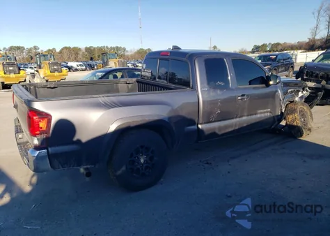 2021 Toyota Tacoma Access Cab z USA, uszkodzony, nr VIN 3TYSZ5AN0MT045257